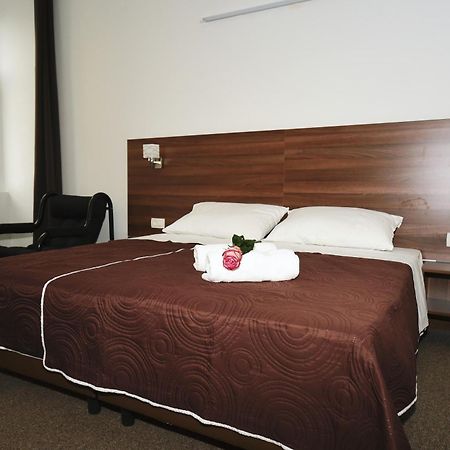 Riva Rooms Rijeka Ruang foto